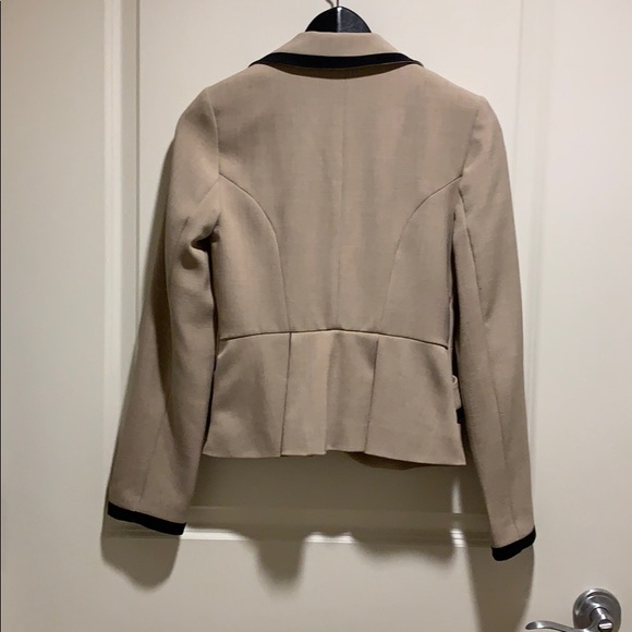 Black and Beige Blazer (S) - Picture 2 of 2